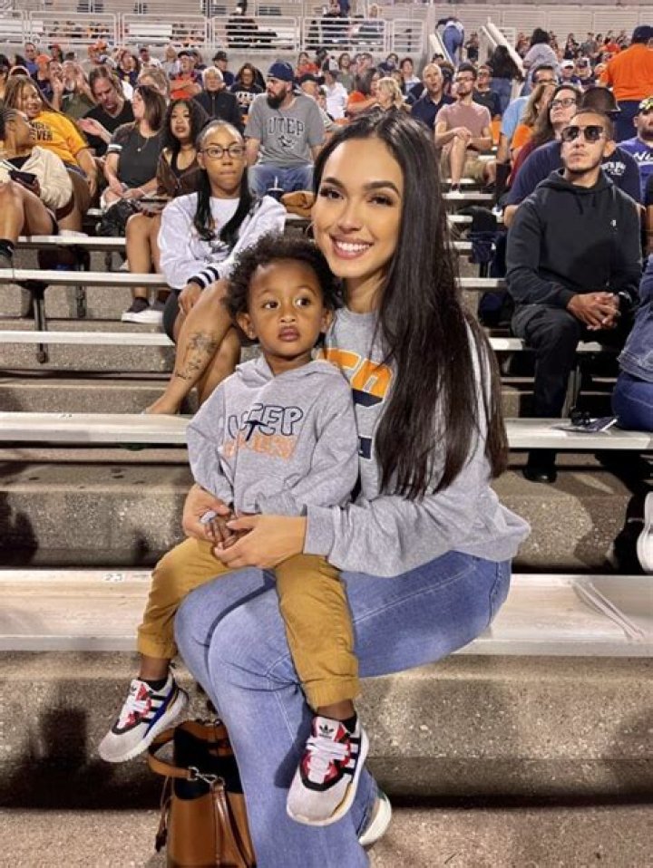 Chris Brown's Love Child: Unveiling His Baby Mama's Identity