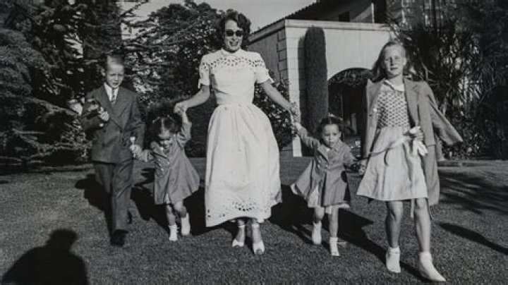 Discover The Story Of John Crawford's Children