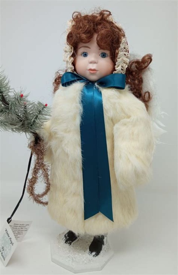 Elaine Roesle: The Heart Of Santa