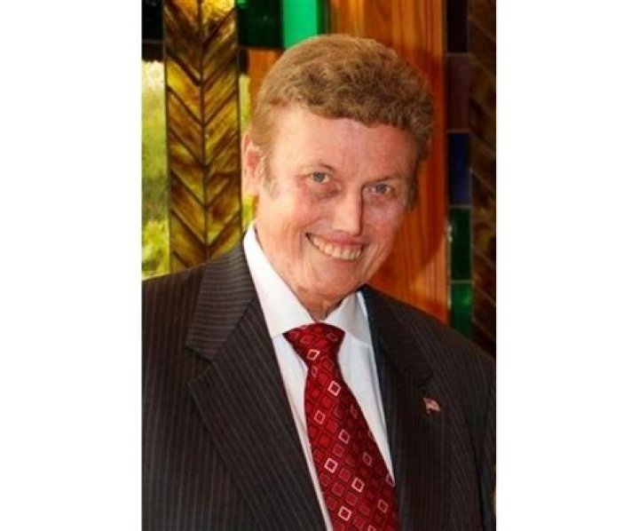 Eugene Nowak's Obituary: Remembering A Life Well-Lived