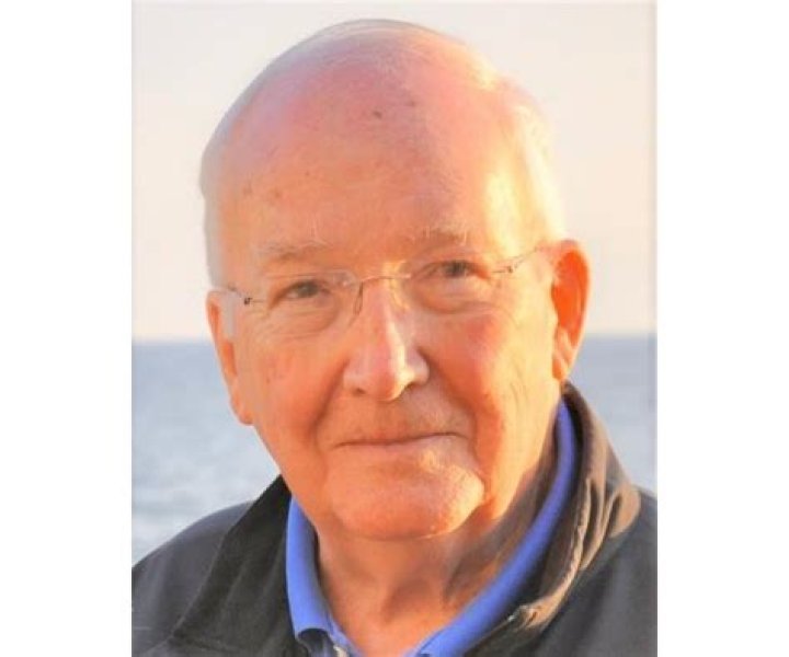 Gilbert Bowen Obituary: Remembering A Life Of Service
