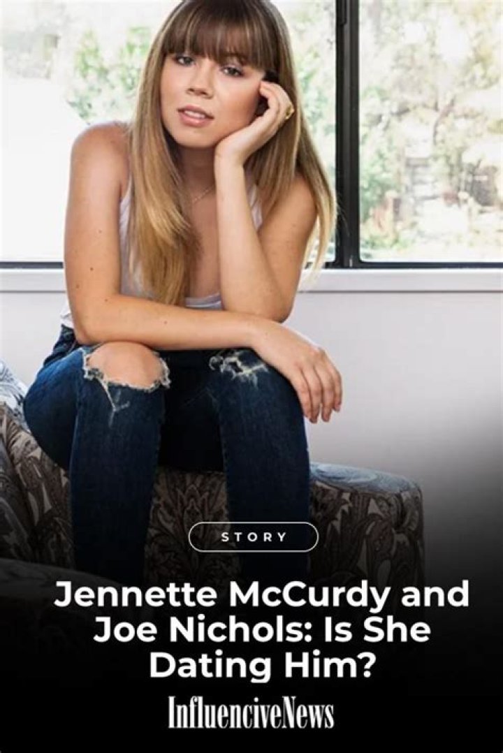 Hawaii Getaway: Jennette McCurdy And Joe Nichols' Romantic Escape