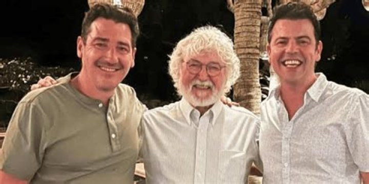 Jonathan Knight's Siblings: Exploring Their Ages