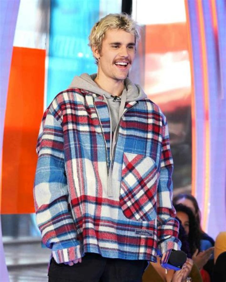 Justin Bieber: The Phenomenal Pop Superstar