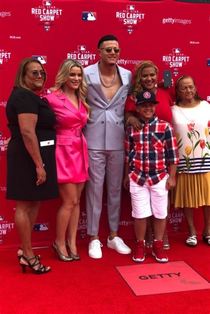 Manny Machado's Daughter: Meet The Padres Star's Little Girl