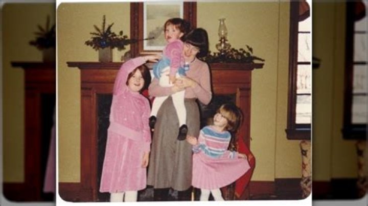 Mitch McConnell's Daughters: A Photographic Journey