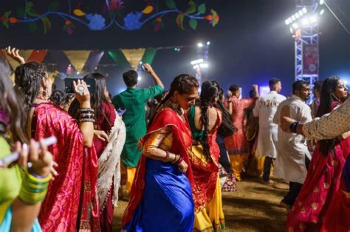 Oaks Garba: Your Guide To The Traditional Gujarati Dance