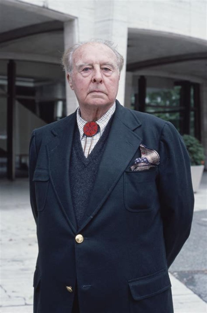Remembered: Revered Actor John Houseman Passes Away