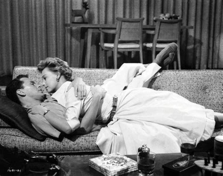 The Definitive Guide To Frank Sinatra's Relationships