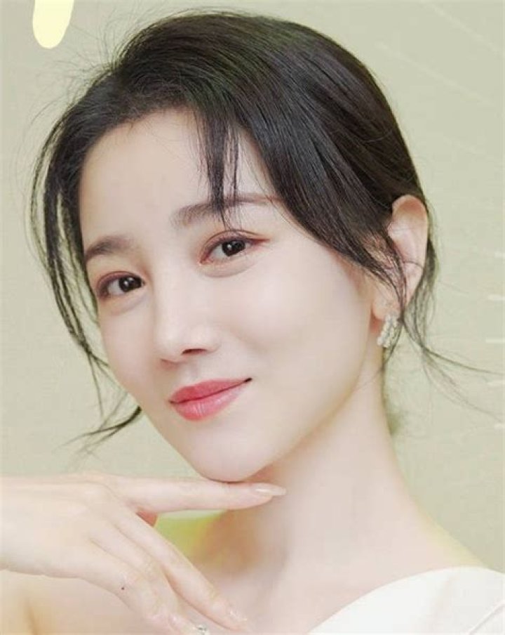 The Enigmatic Life Of The Xiao Xiao Actress