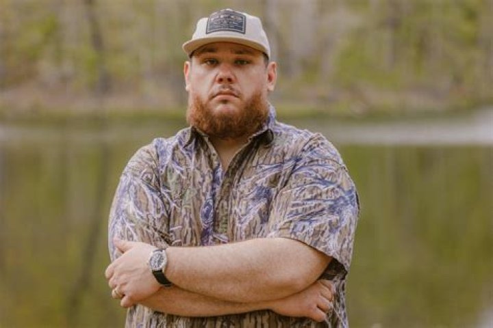 The Influence Of Luke Combs' Father: A Journey Through Music And Legacy
