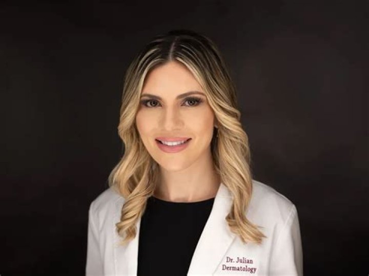 The Leading Expert In Dermatology: Robert Durrans, MD