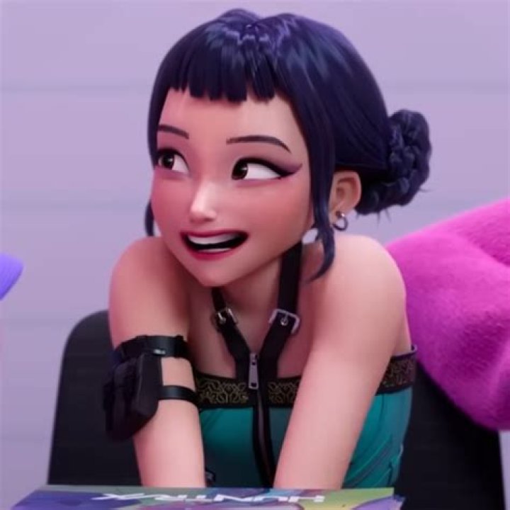 The Real Zoey: Unraveling The Mystique Behind The Persona