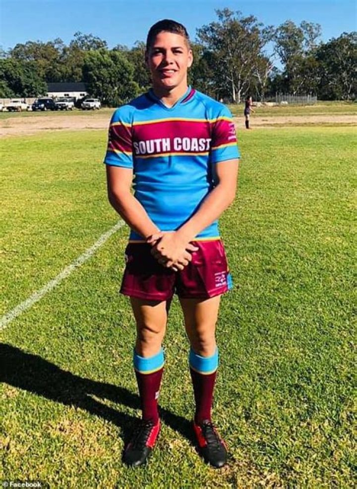 The Truth About Reece Walsh's Dad: Father-Son Rugby Bond