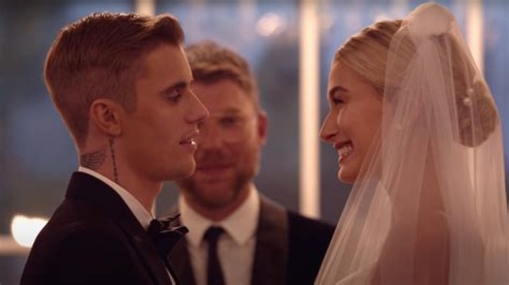 The Ultimate Justin Bieber Resource: Everything You Need To Know