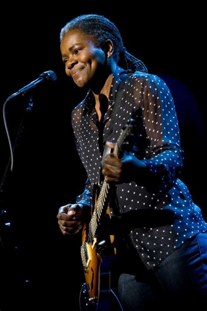 Tracy Chapman's Private Sanctuary: A Glimpse Into Her Personal Life
